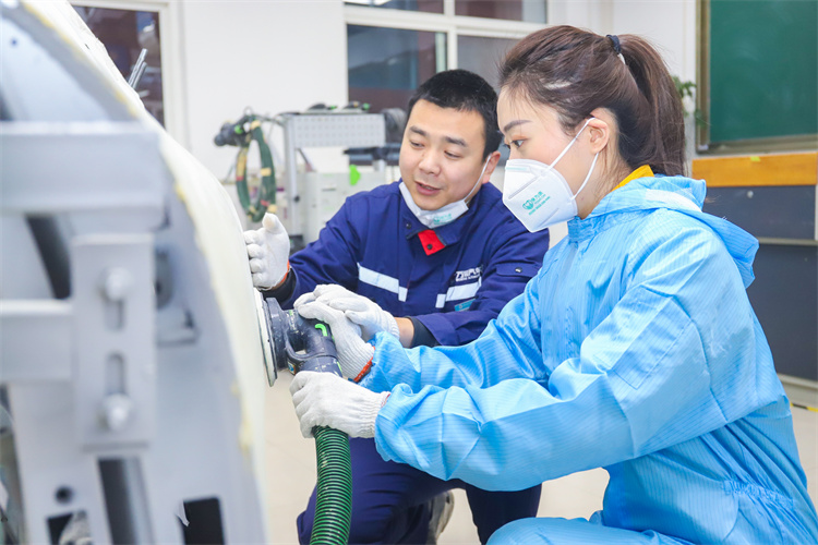 這個專業這么吃香,學多久能高“新”就業???