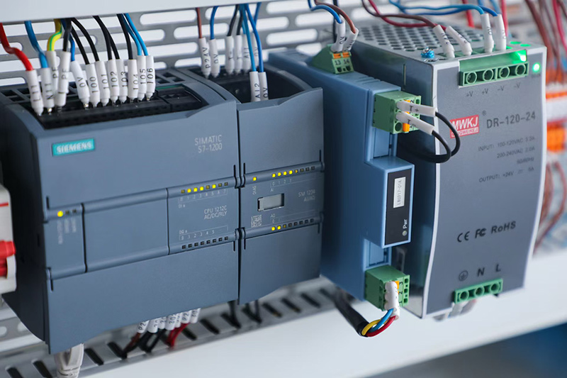 西安正規電工培訓班，電工PLC培訓，西安學電工電工證培訓