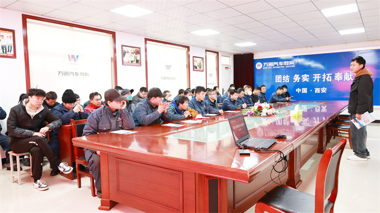 校企合作新典范:西安萬通汽車學校與中集陜汽重卡,共鑄焊接人才新篇章