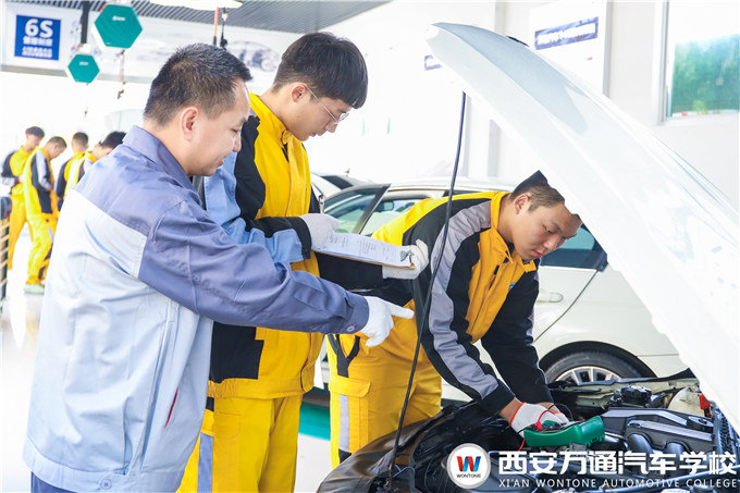 真實訓方能學到真技術!在西安萬通學必有得!