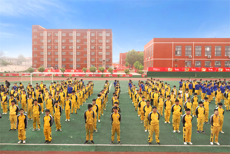 西安萬通2023教學質量季無奮斗不青春系列活動開幕!