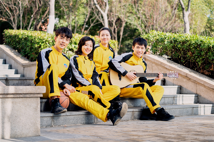 “擺爛”不可取!初中畢業也能逆襲