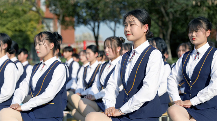 面對內卷,轉道職校“真香了”!