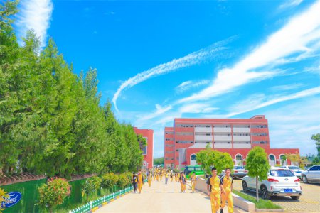 在萬通你可以遇見……點擊查看啦!