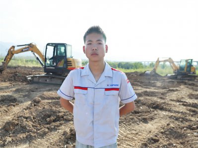 及時止損學(xué)技術(shù)  開啟更多新可能——西安萬通學(xué)子郭海旺