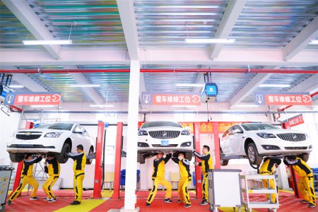 抓住十月學技術,年底轉行就業或創業!