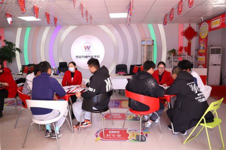 為什么要提前擇校,鎖定春季班名額?